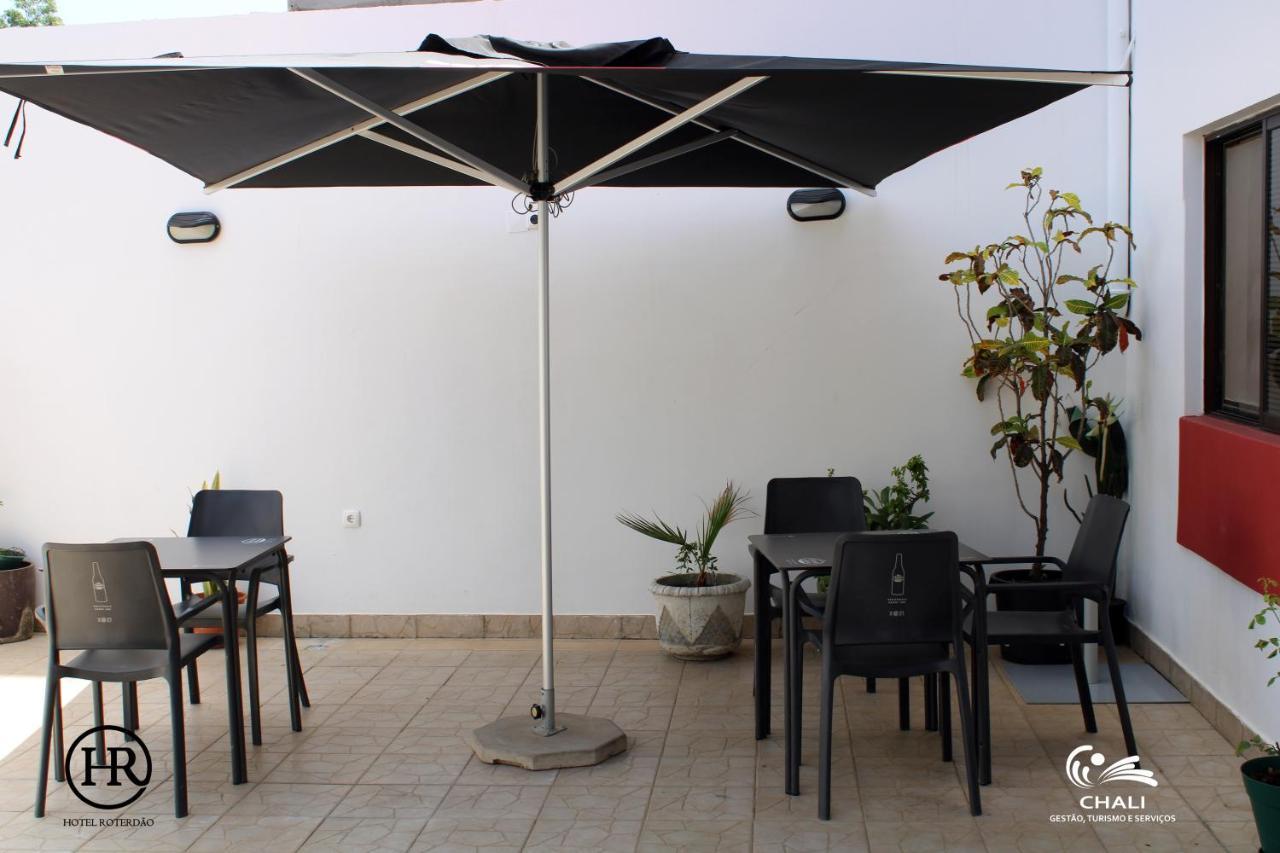 Hotel Roterdao "Under New Management" Praia Exterior photo